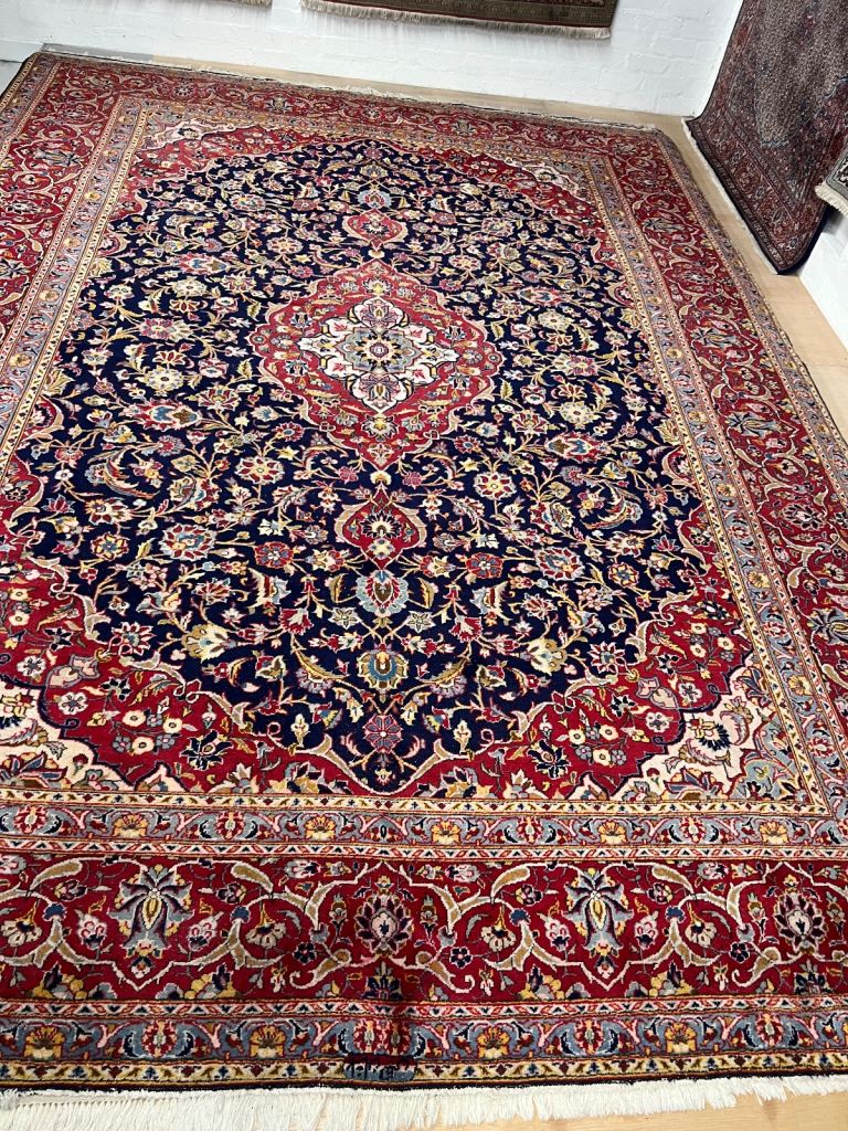 Persian keshan rug 300x405cm 
