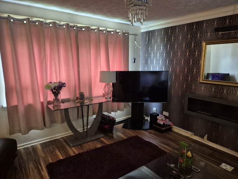 3 bed house swap