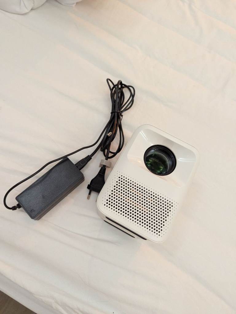 Projector with tripod