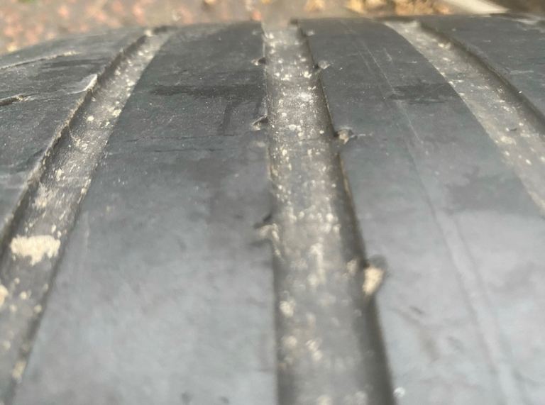 BMW M sport alloys 18 inch 3 4 Series F30 5x120 Silver x4 + Good Tyres 