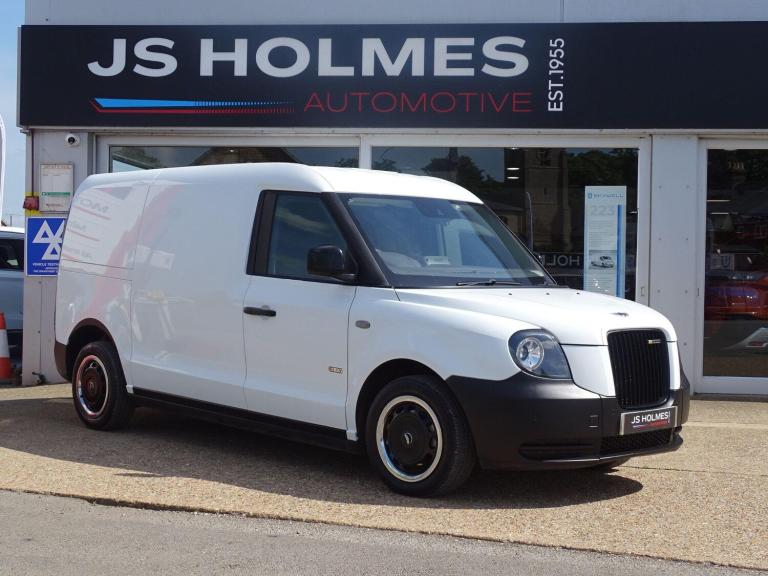 LEVC VN5 31kWh City Auto Euro 6 5dr (Range Extender) Petrol/Electric Hybrid Automatic