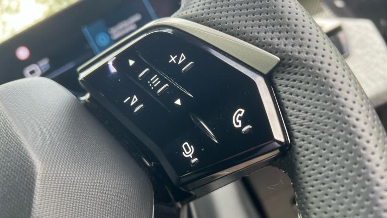 2025 Peugeot 3008 1.2 Hybrid 136 GT 5dr e-DSC6 Petrol Estate Estate Petrol Automatic