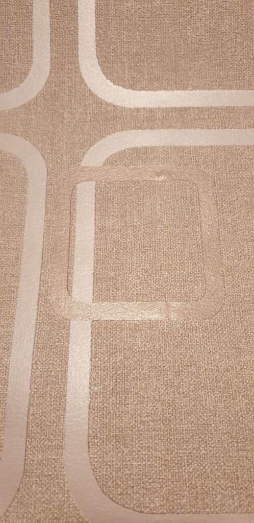 ROLL OF FUNKY BROWN BEIGE GEOMETRIC SQUARE MOTIF WALLPAPER