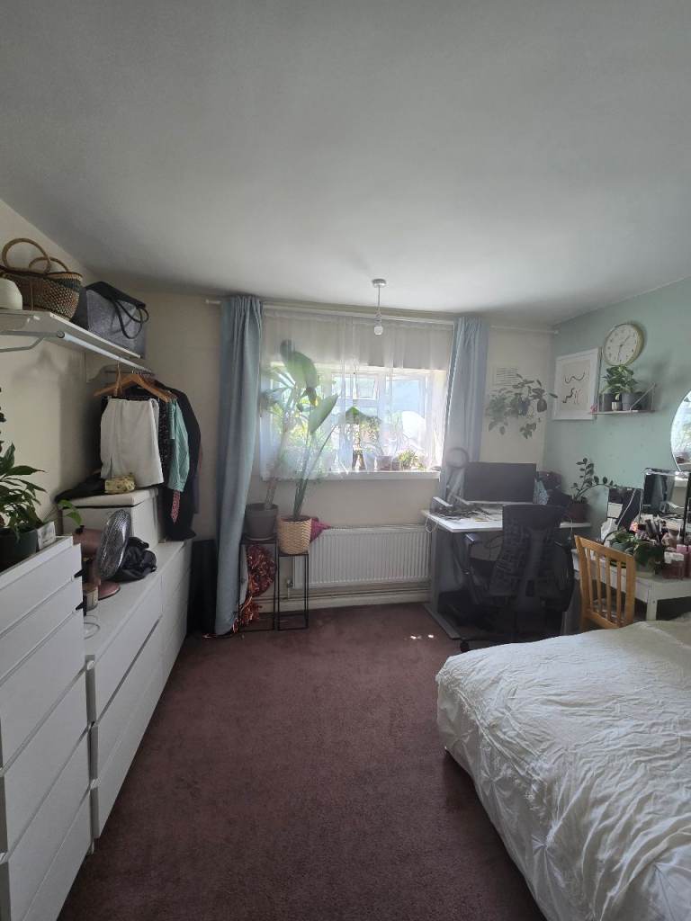 Large double room in West Hampstead