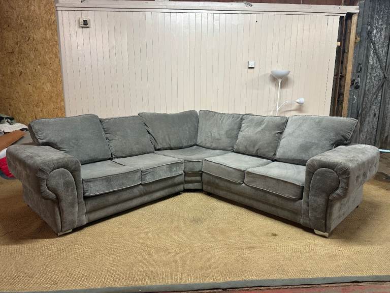 #207 Grey Verona Corner Sofa - Excellent Condition – Delivery Available