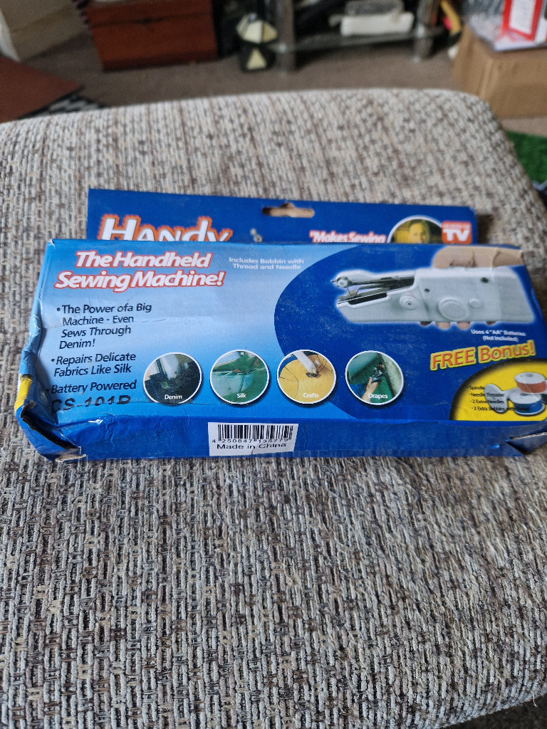 HANDHELD SEWING MACHINE