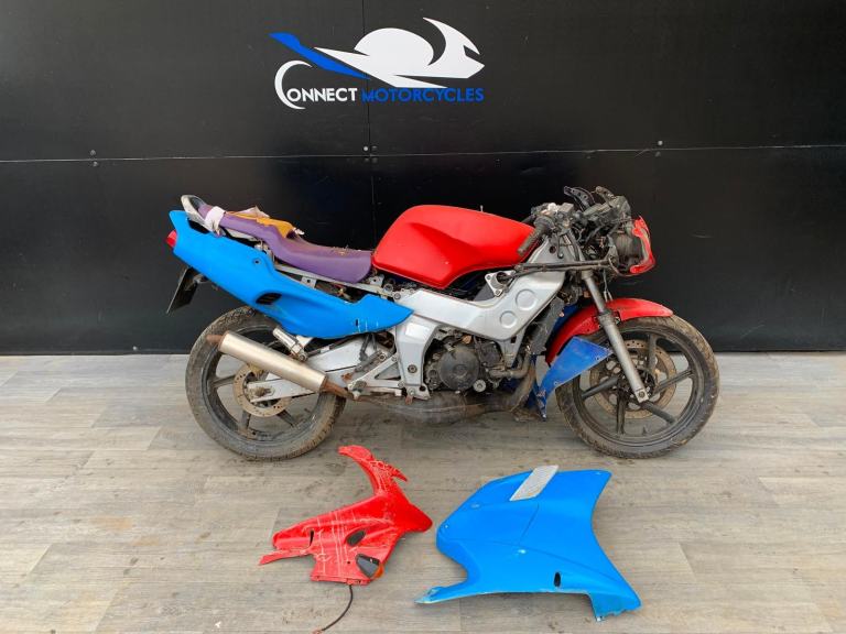 HONDA NSR 125cc LEARNER LEGAL 2001 2 STROKE PROJECT BIKE HPI CLEAR