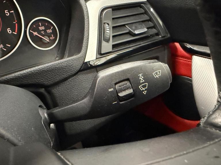 2016 BMW 3 Series 320d xDrive M Sport 5dr Step Auto [Business Media] HATCHBACK DIESEL Automatic