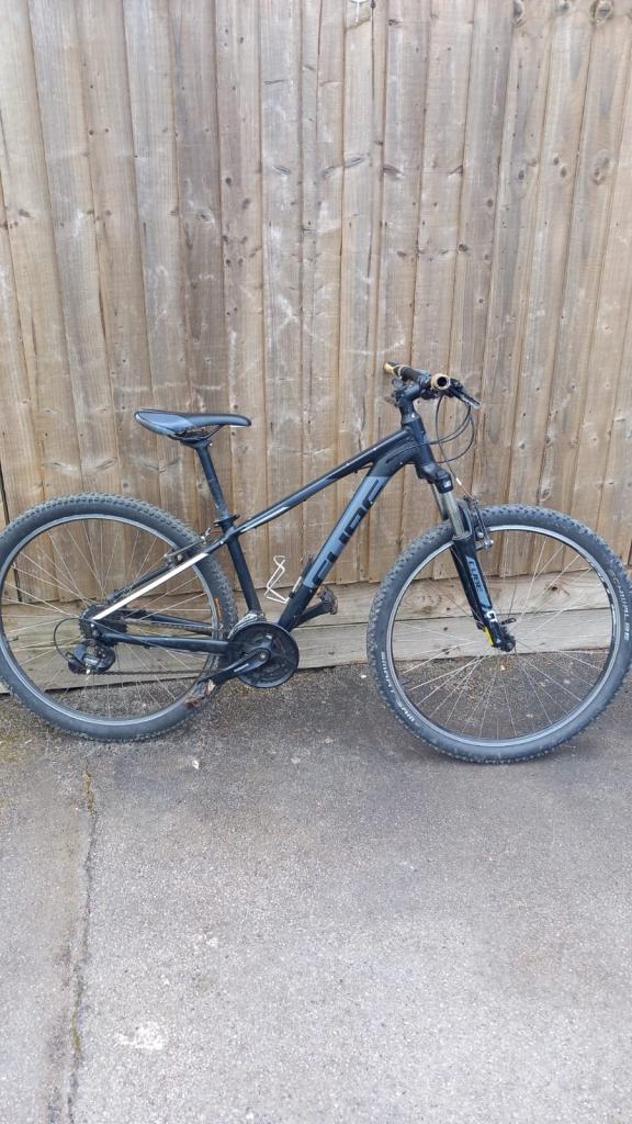 CUBE Mountain Bike – Black, Good Condition