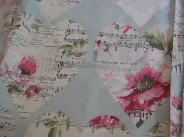 Dunelm Very Pretty Lined Curtains and 2 Matching Single Duvet Covers and Pillowcases