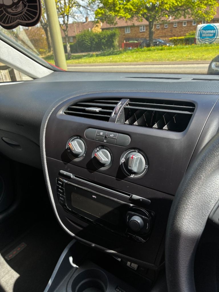 Seat, LEON, Hatchback, 2010, Manual, 1896 (cc), 5 doors