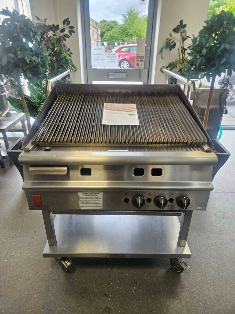 Falcon Dominator Plus 3 FOOT (900mm) Chargrill / Charbroiler Natural Gas On Original Stand (UK MADE)