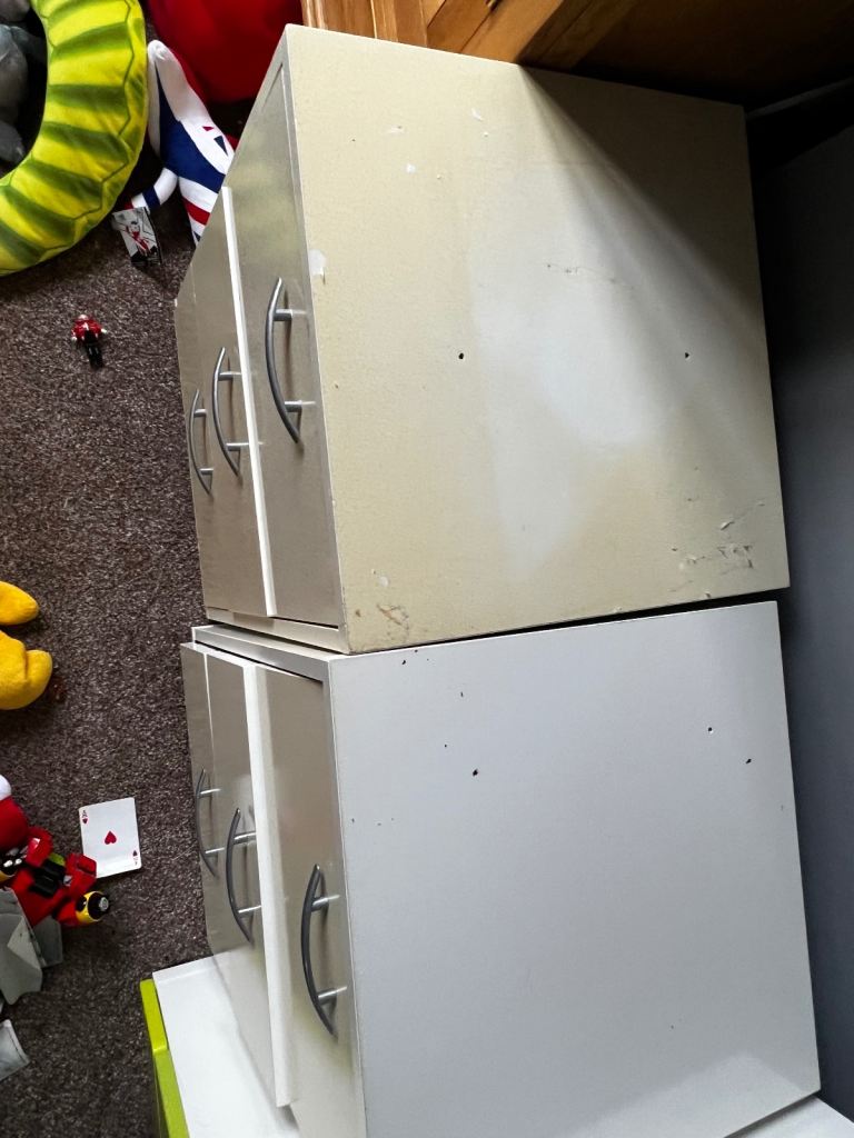 IKEA white set of draws