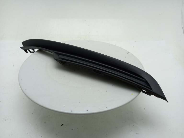 Volkswagen Golf Grille Mk7 (5g) Right Side Lower Grille 2013-2017