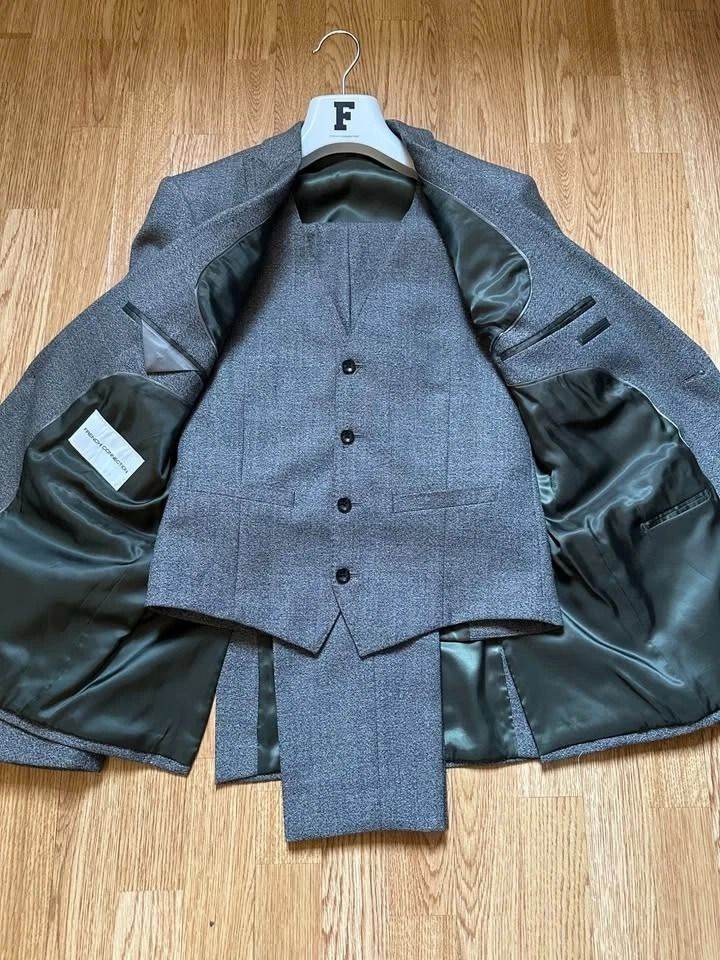 3 PIECE SUIT - FRENCH CONNECTION - GREY - 38 BLAZER - 32 WAIST - SLIM FIT