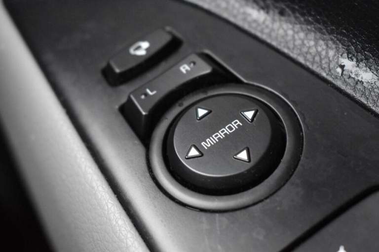 2019 Kia Stonic 1.0 T Gdi 4 Suv 5dr Petrol Dct Euro 6 (s/s) (118 Bhp) HATCHBACK Petrol Automatic