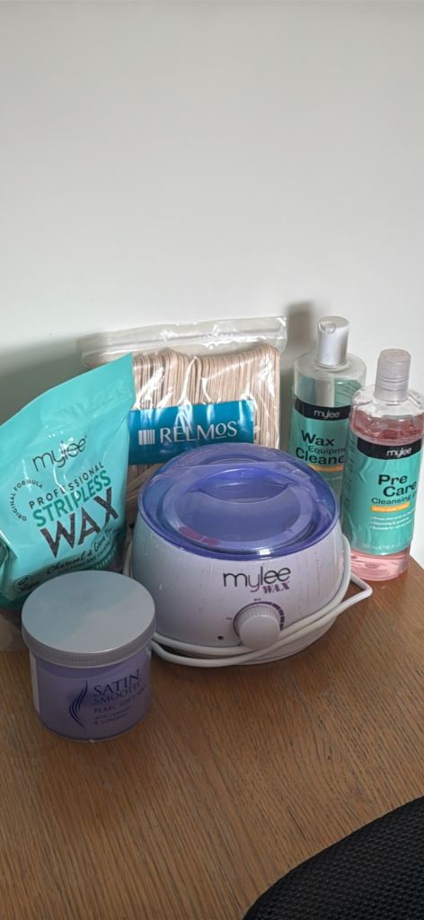 Mylee Wax Heater Kit with Wax and Accessories