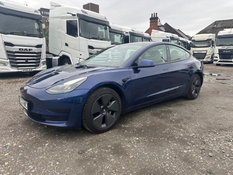 2021 Tesla MODEL 3 STANDARD RANGE +