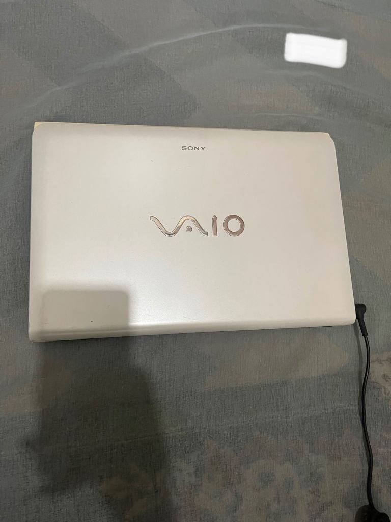 SONY VAIO LAPTOP 