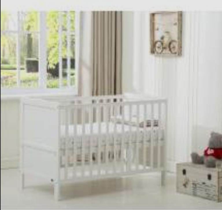 Baby cot 
