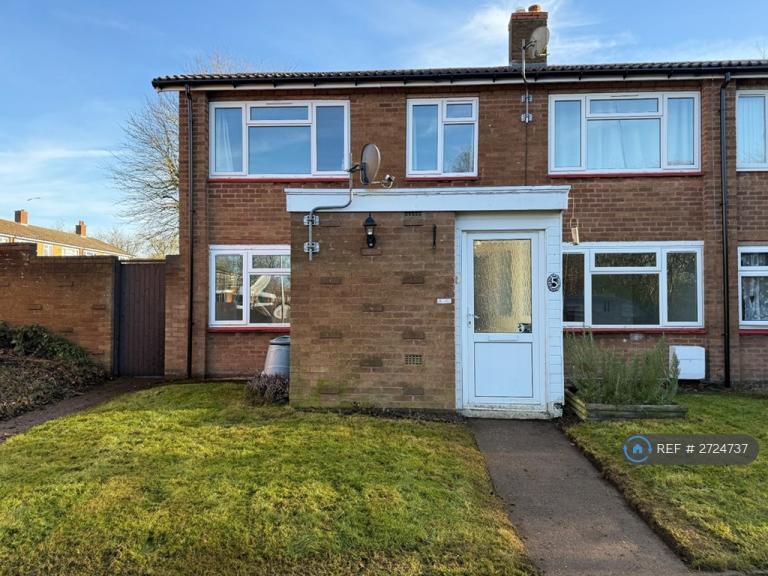 2 bedroom flat in Johnson Road, Burntwood, WS7 (2 bed) (#2724737)