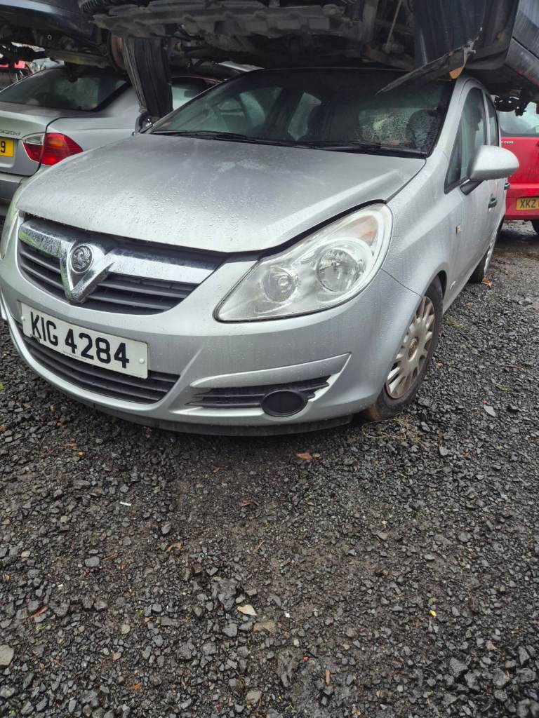 2008 VAUXHALL CORSA 1.2 PETROL BREAKING FOR PARTS