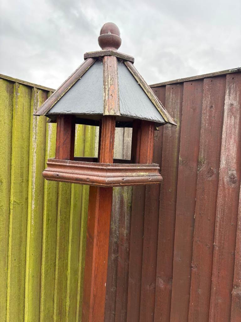Wood & Slate Bird Table