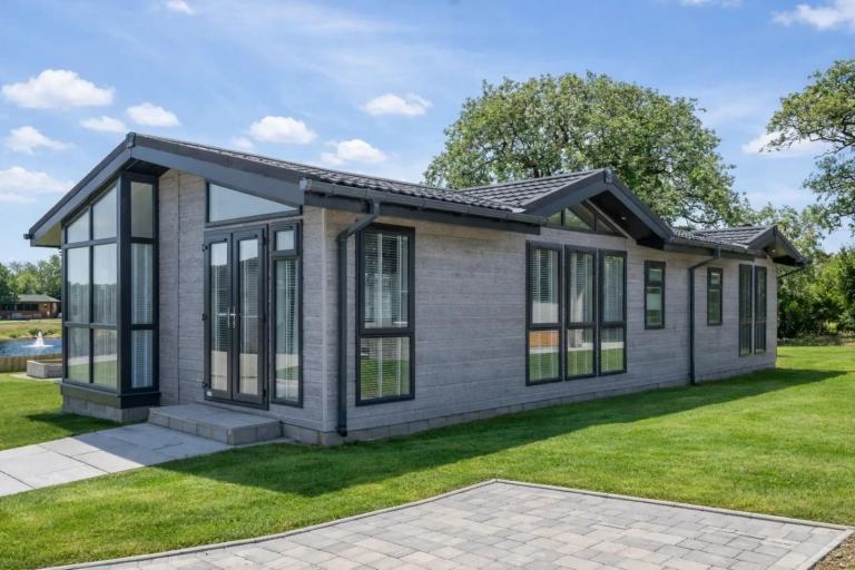 Statley Prestige in York  - Lodge / Caravan 