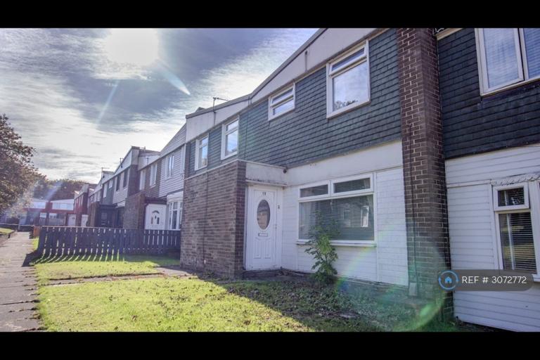 3 bedroom house in Harewood Green, Gateshead, NE9 (3 bed) (#3072772)