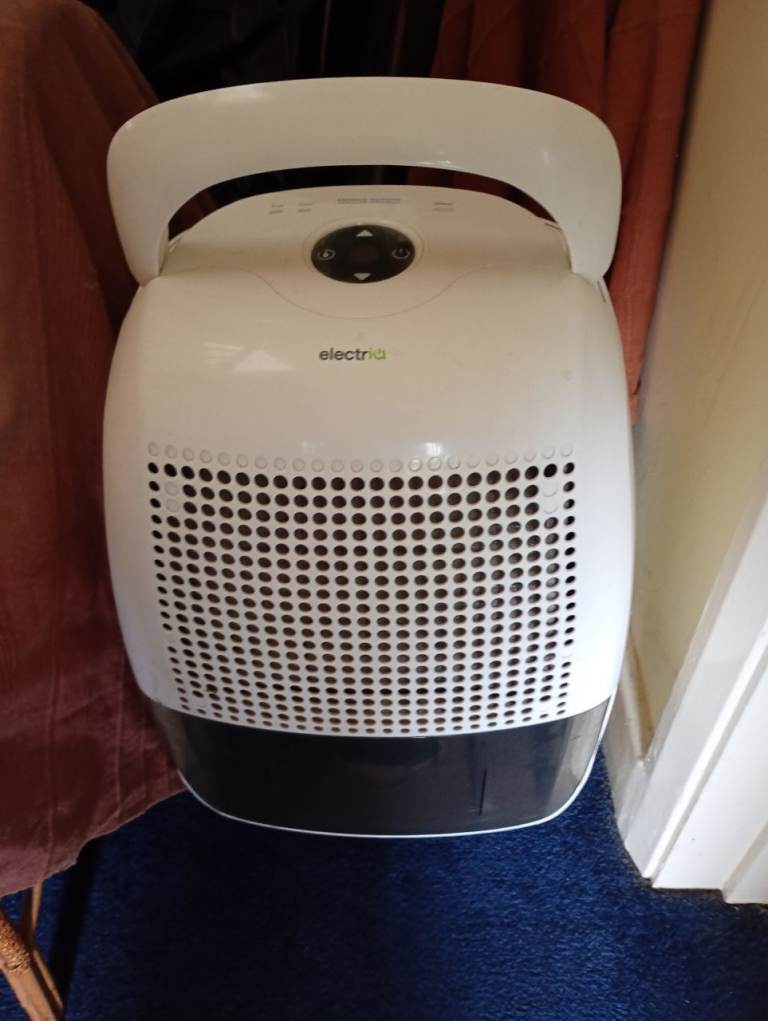 ELECTRIQ dehumidifier in working order 