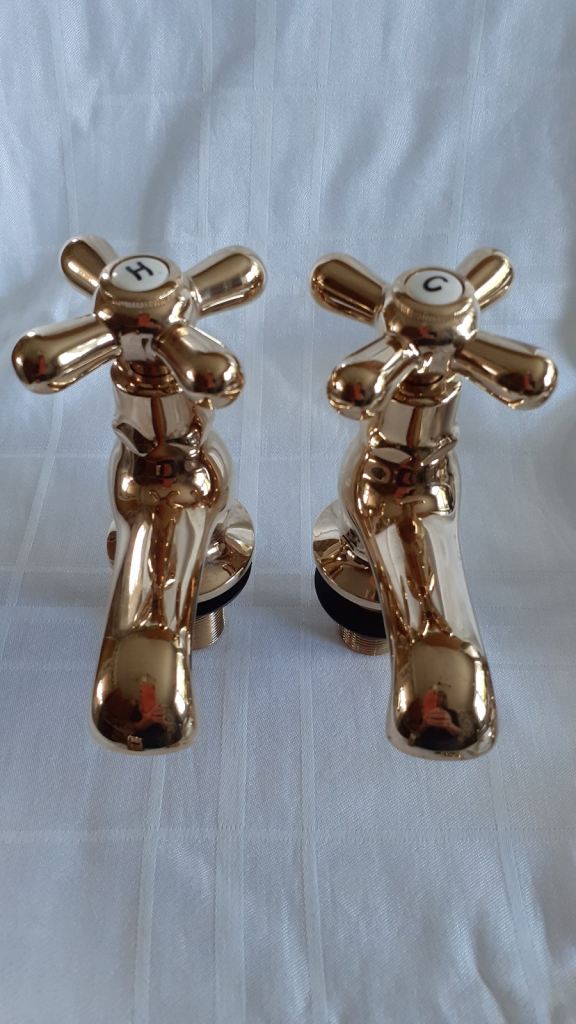 Bath Taps, Basin Taps, including Basin and Bath  Waste in Gold