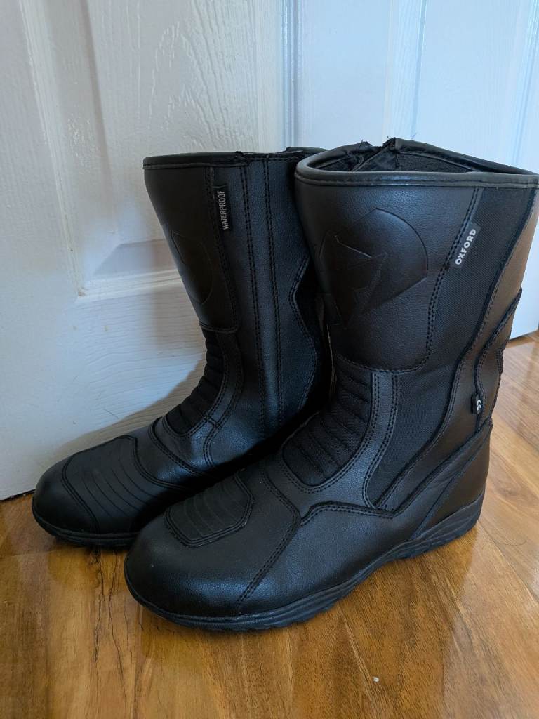 Oxford Boots