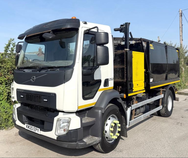 2020 VOLVO FL250 THOMPSONS TWIN CHAMBER CHUTE TIPPER HOTBOX AIR-CON 18TON EURO-6