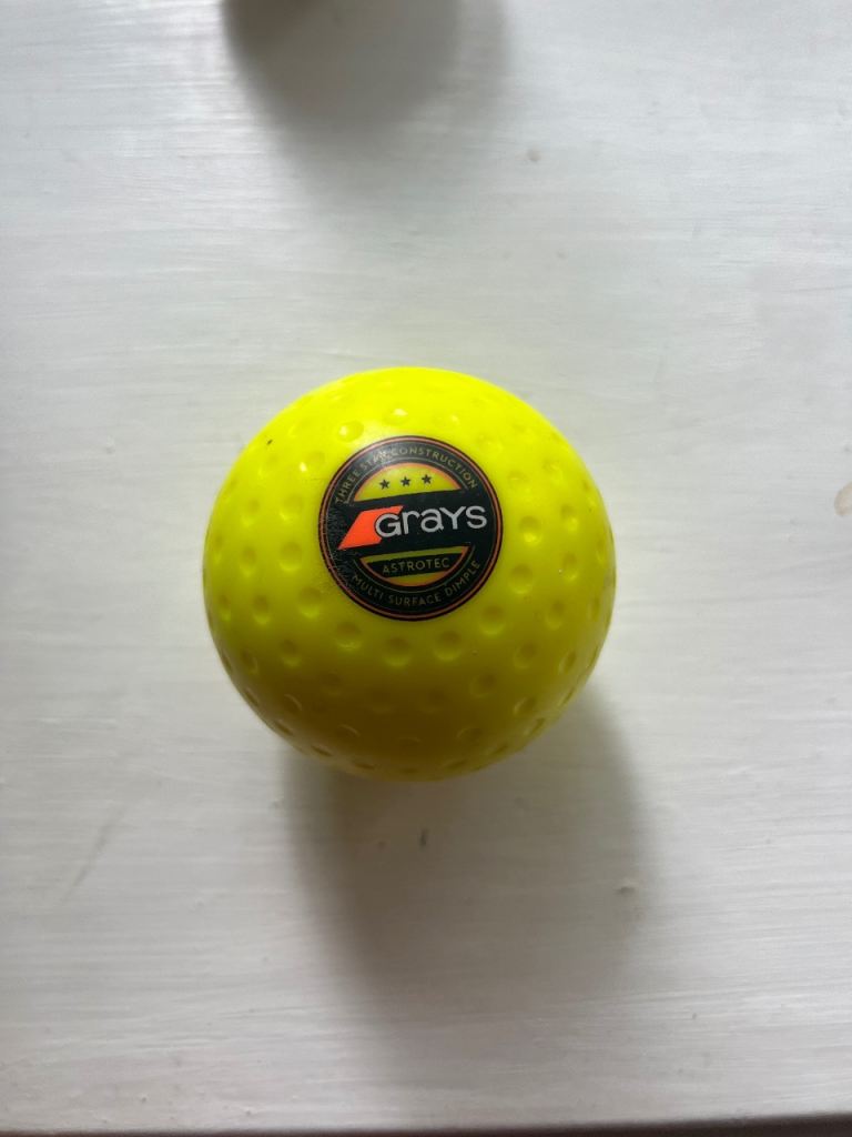 2 Grays hockey balls