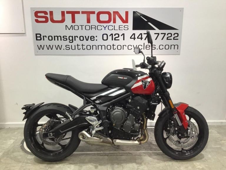 2025 TRIUMPH TRIDENT 660