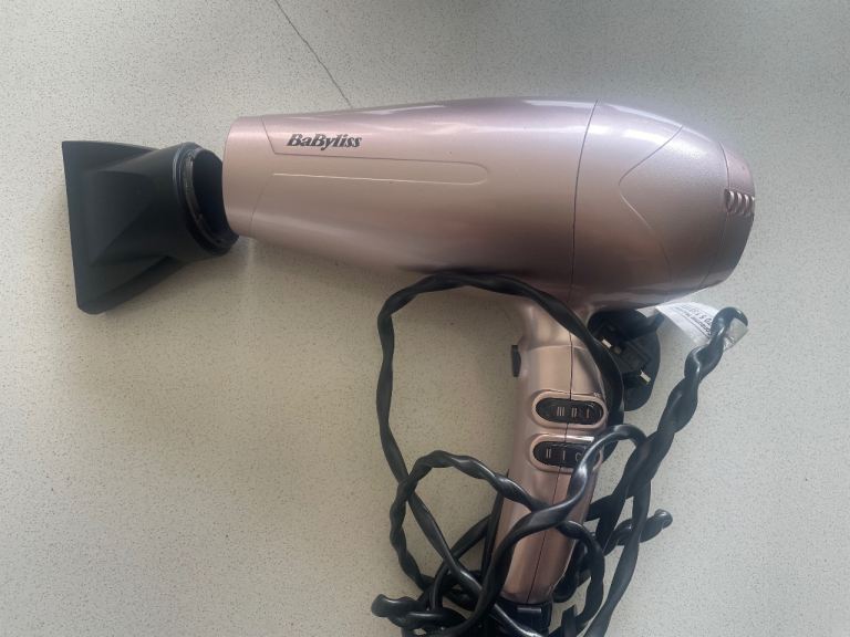 BaByliss Hair Dryer with Concentrator Nozzle – Good Condition