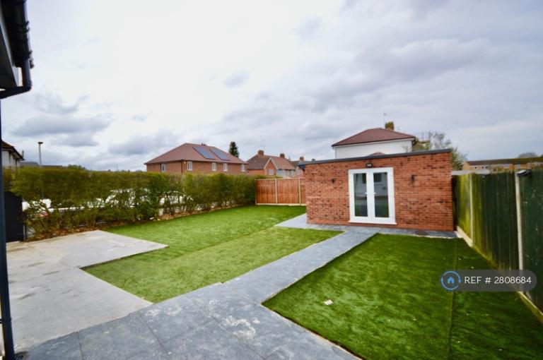 4 bedroom house in Beechwood Avenue, Hayes, UB3 (4 bed) (#2808684)