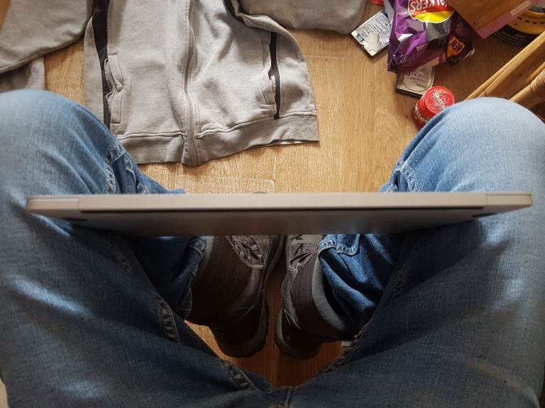 macbook pro a1706 proessor dual core intel core i5 3.1ghz 8g memory intel hd graph