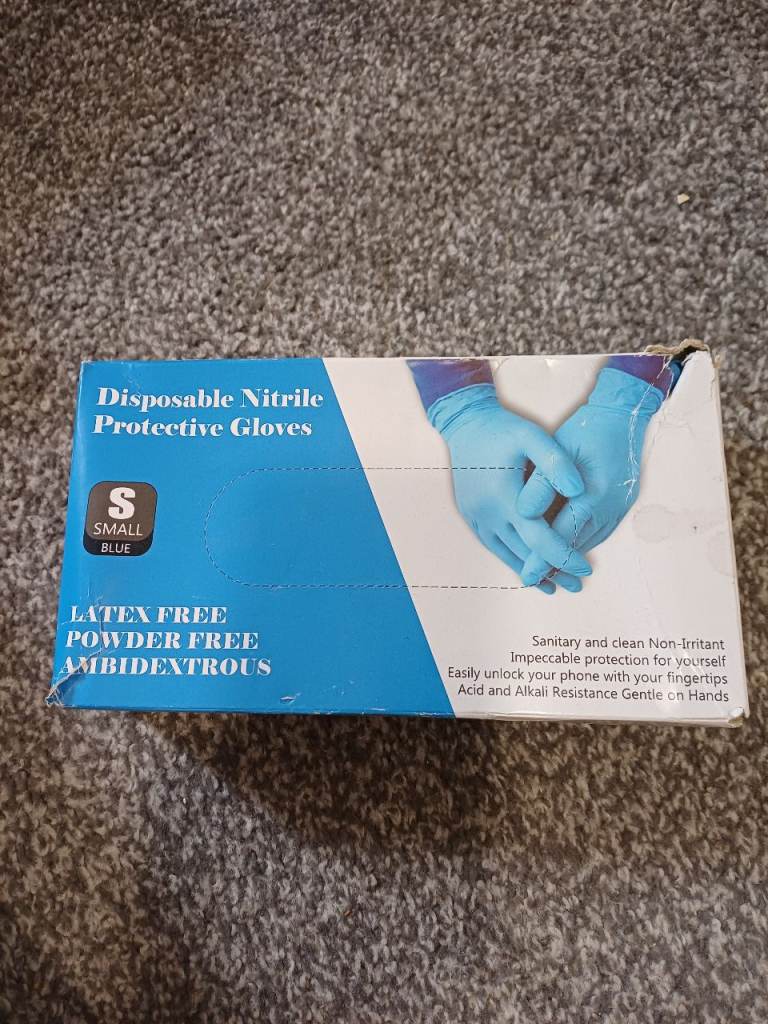 Small Disposable Nitrile Protective Gloves – New Box