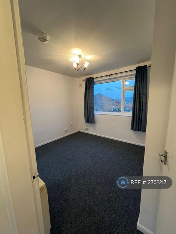 1 bedroom flat in Noel Court, Redditch, B97 (1 bed) (#2762217)