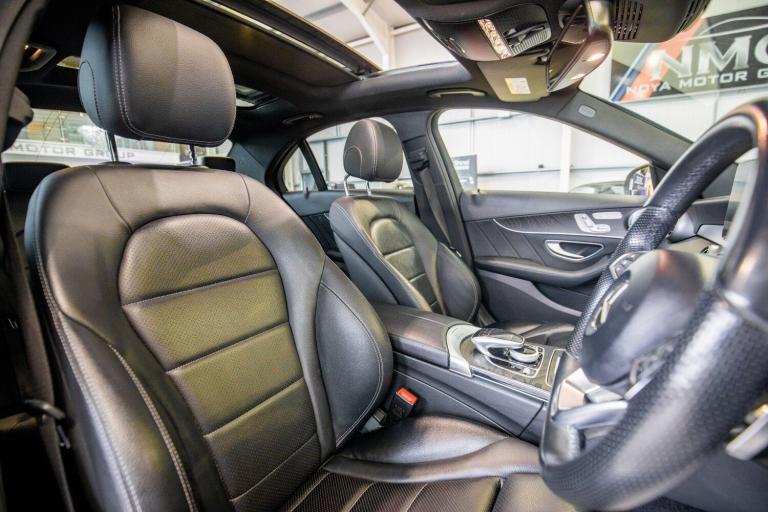 2017 Mercedes-Benz C Class C220d 4Matic AMG Line Premium Plus 4dr Auto SALOON DIESEL Automatic