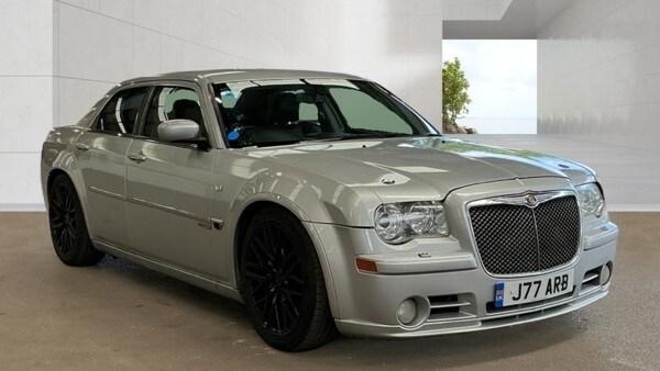 2006 Chrysler 300C 6.1 V8 SRT-8 4dr Auto SALOON Petrol Automatic