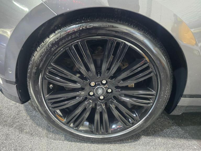 2018 Land Rover Range Rover Velar 3.0 D300 First Edition 5dr Auto ESTATE DIESEL Automatic