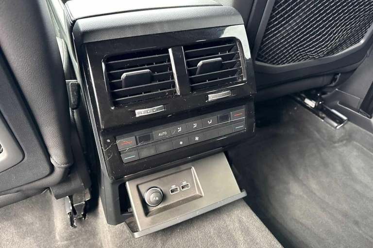 2018 Volkswagen Touareg 3.0 V6 TDI 4Motion R-Line Ã¢Â­Â14 way power adjustment, Innovation cockp...