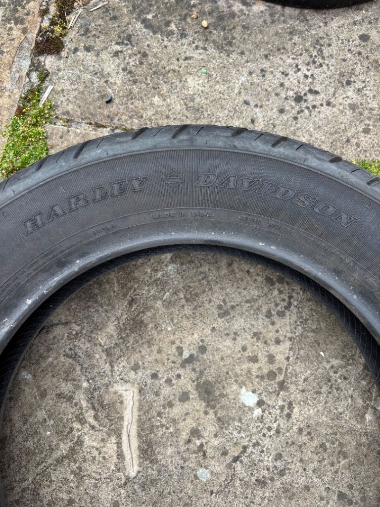 Harley Davidson D204 tyre