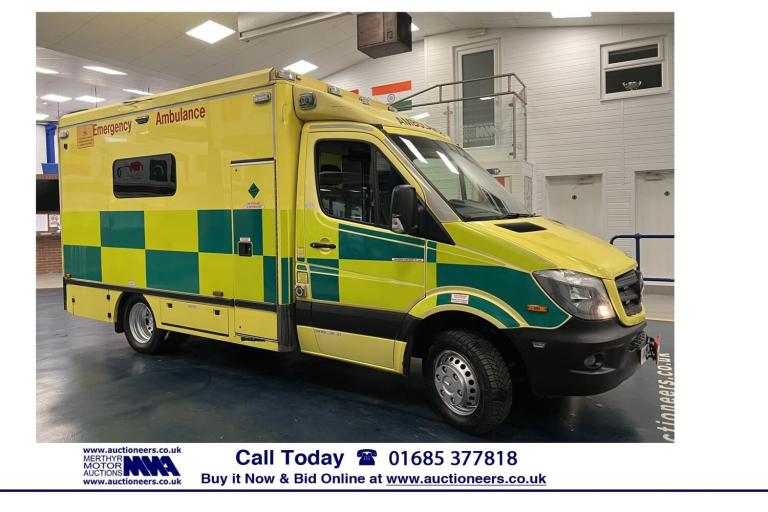 2015 Mercedes-Benz Sprinter 3.0CDI 190PS AUTO MACNEILLIE BODY AMBULANCE / CAMPER ----------------...
