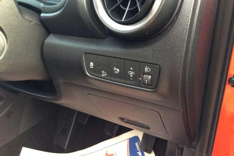 2022 Hyundai KONA 1.0 TGDi 48V MHEV SE Connect 5dr HATCHBACK Petrol/Electric Hybrid Manual