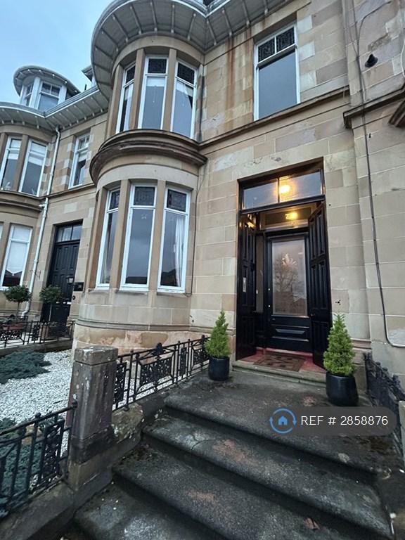 2 bedroom flat in Princes Gardens, Glasgow, G12 (2 bed) (#2858876)