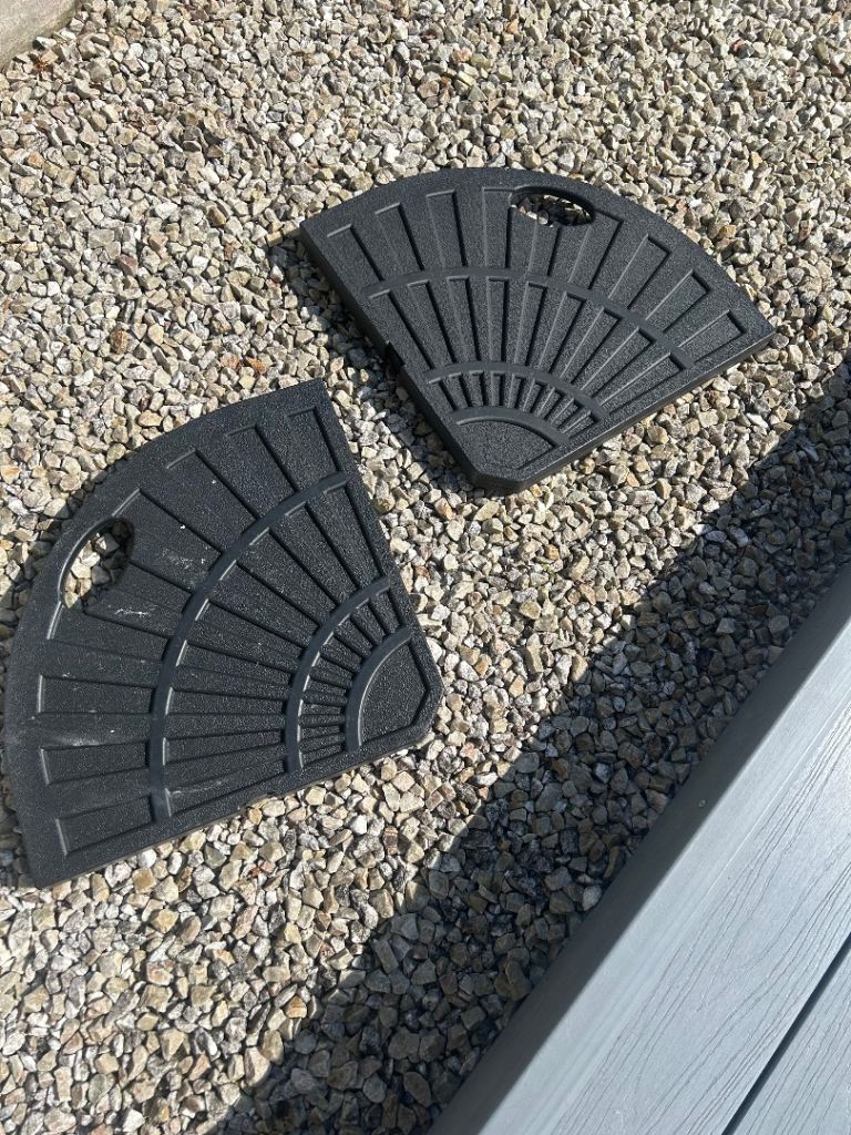 2x 14kg PARASOL BASE WEIGHT