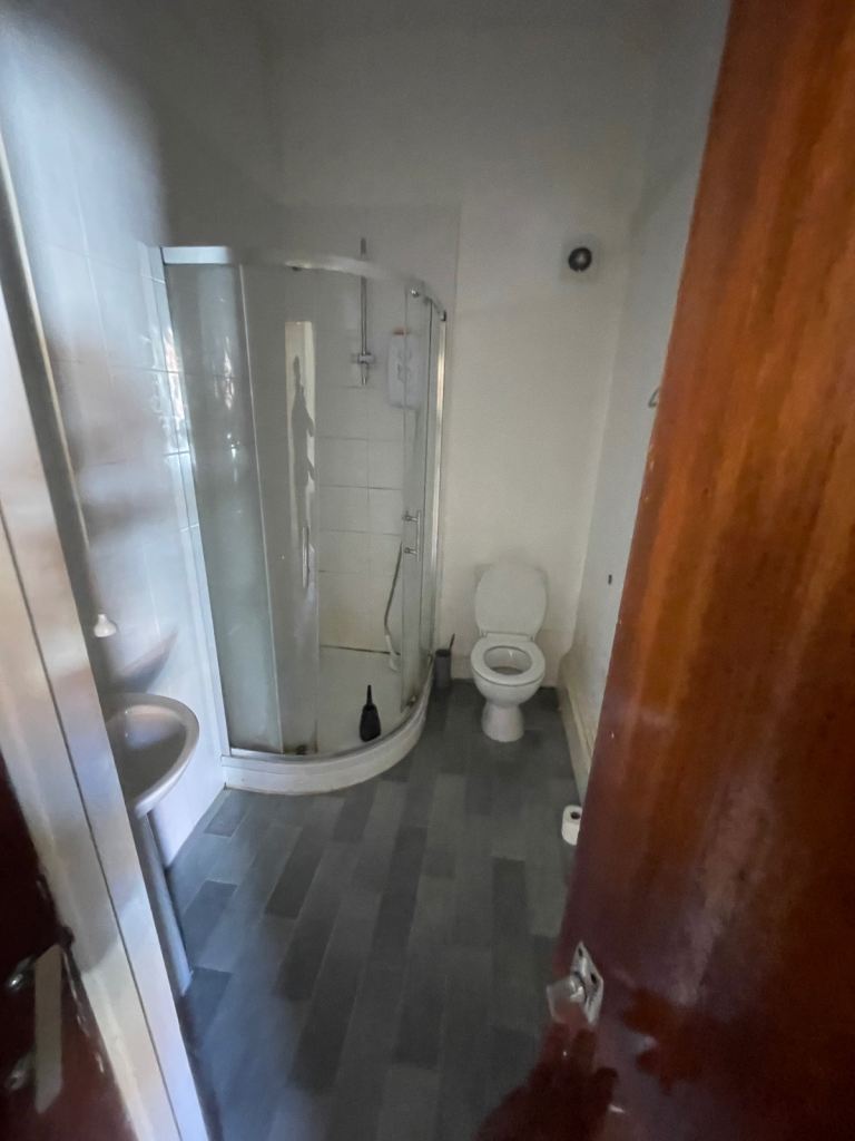 studio flat cv1